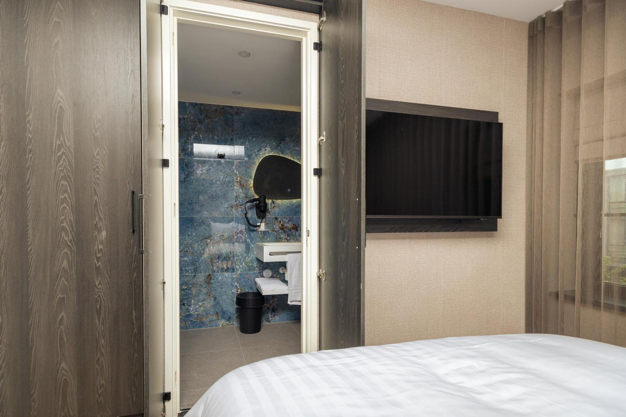 Hotel Twenty-Three Amsterdam Airport هوفدوربْ الغرفة الصورة