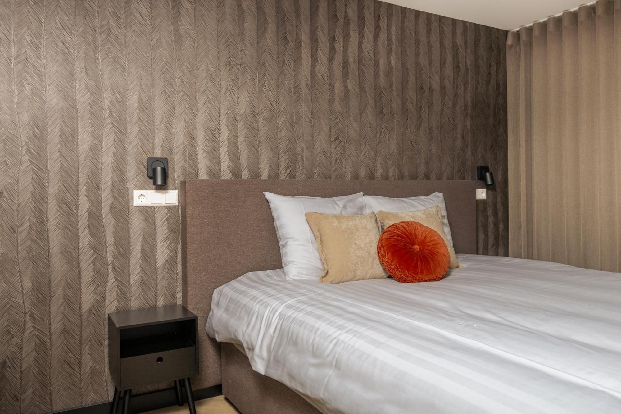 Hotel Twenty-Three Amsterdam Airport هوفدوربْ الغرفة الصورة