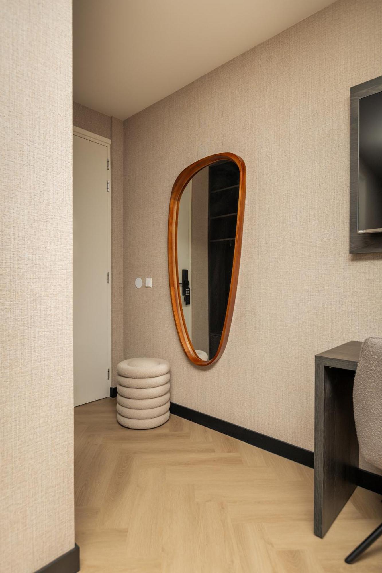 Hotel Twenty-Three Amsterdam Airport هوفدوربْ الغرفة الصورة
