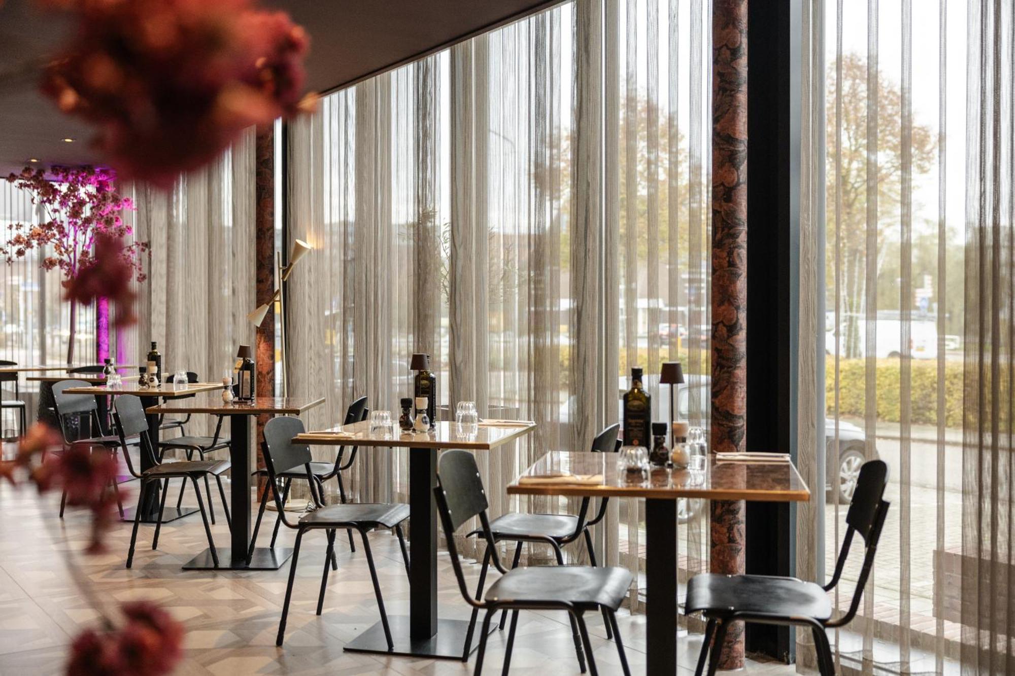 Hotel Twenty-Three Amsterdam Airport هوفدوربْ المظهر الخارجي الصورة